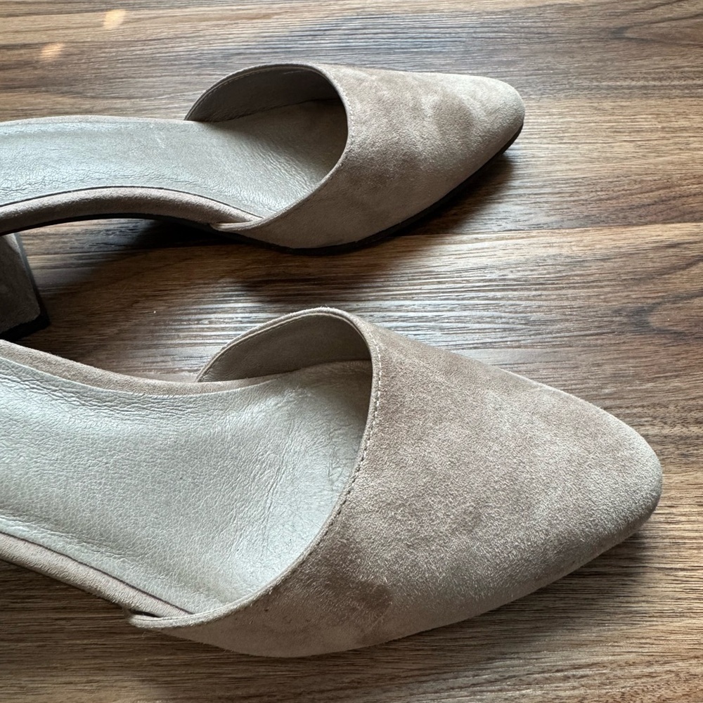 Eileen Fisher Women's Gray Suede Ankle-Strap Block Heel Pumps Sz. 8.5 - Picture 9 of 11